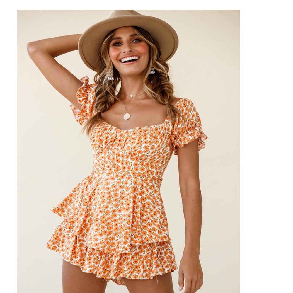 Women’s selfie Leslie linka off shoulder tie back romper flower print orange